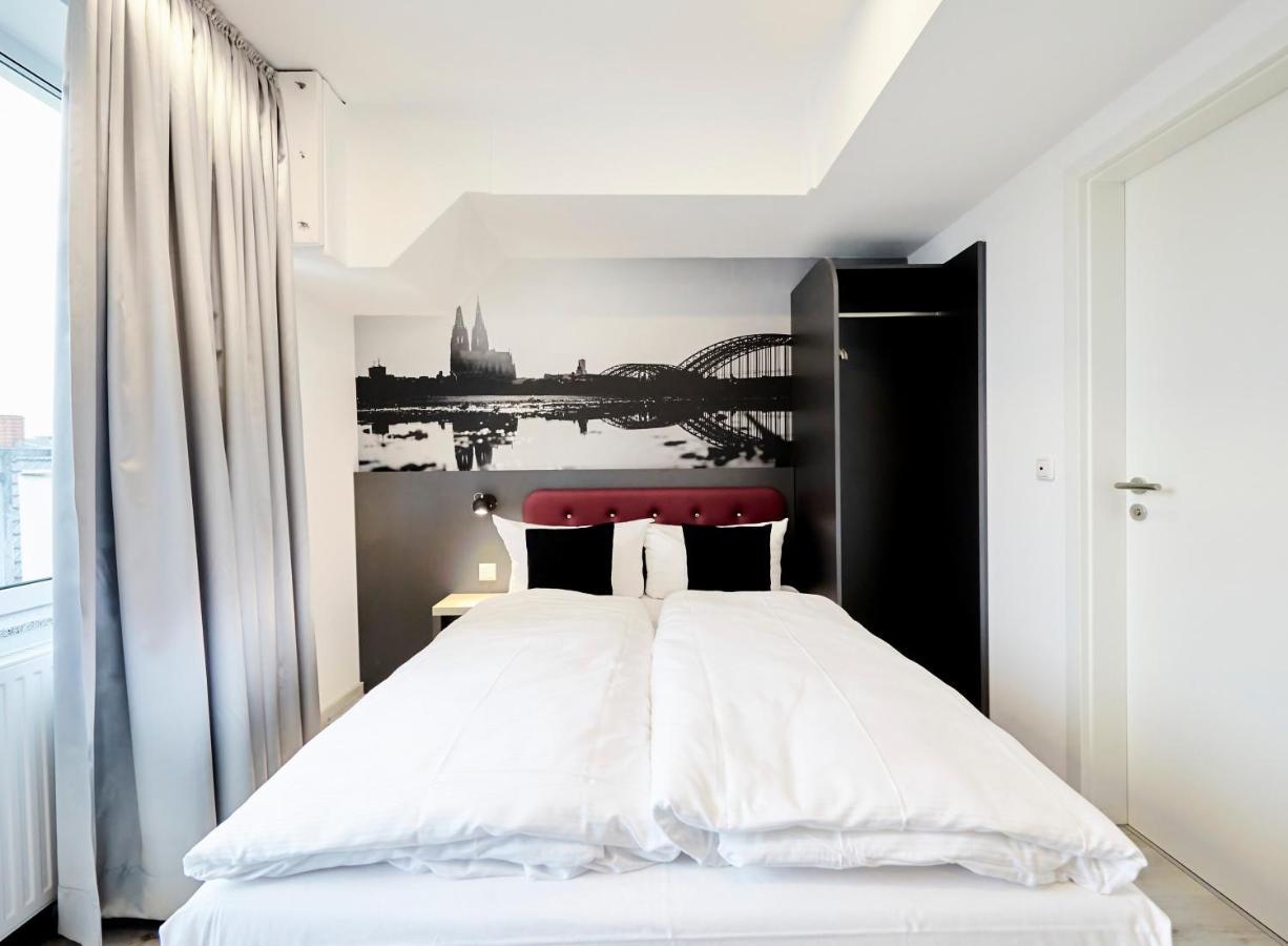 Loft Am Ring Hotel Cologne Exterior photo