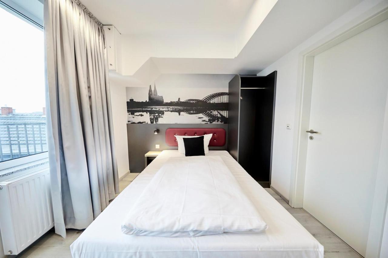 Loft Am Ring Hotel Cologne Exterior photo